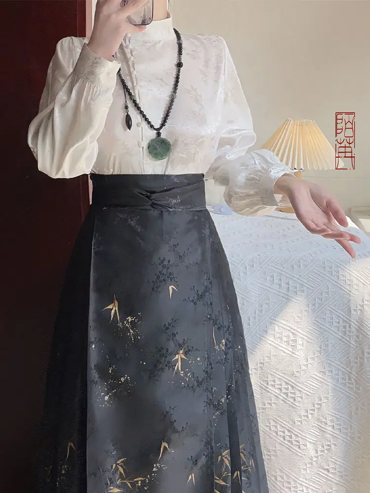 

Chinese Style Ancient Han Clothing Female Horse-Face Skirt New Piece White Suit Spring and Summer