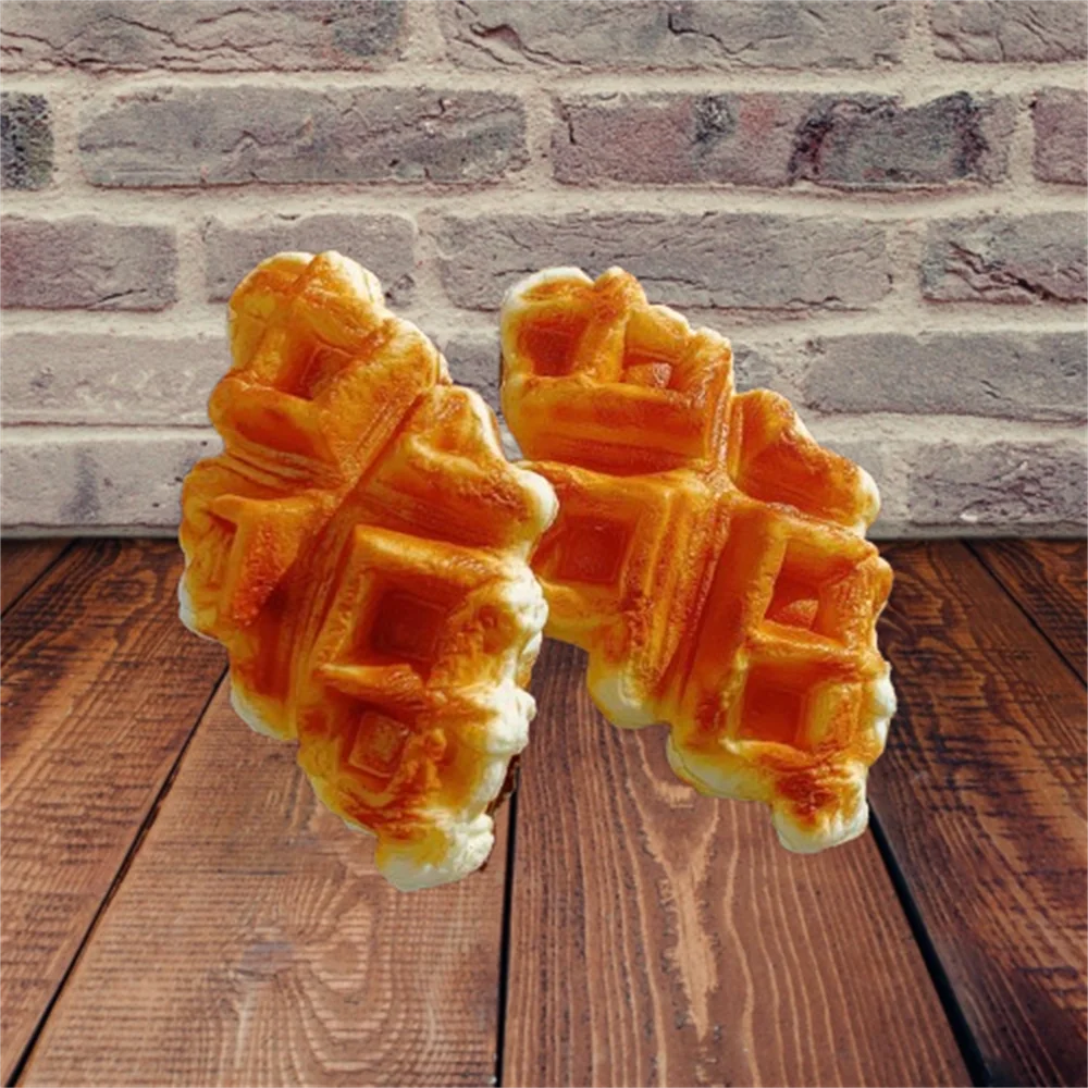 Belgium Sweet Honey Waffle Model Matched with Home Decorations Film Television Food Play Props High Simulation Faux Desk Bakery