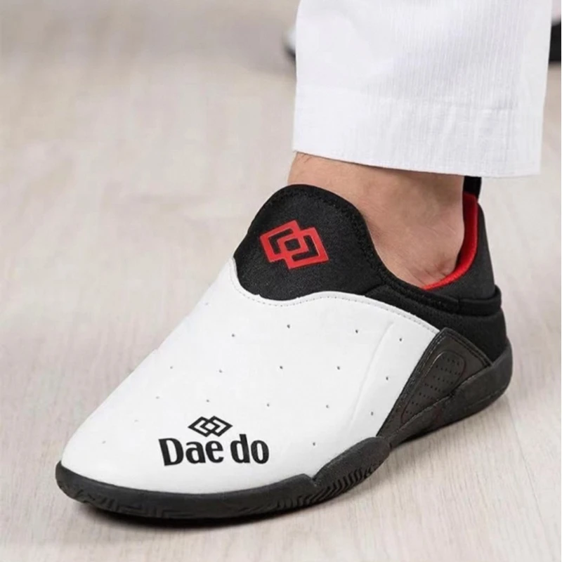 Professional Taekwondo Shoes for Men Unisex Taiji Shoes Men Comfortable Martial Arts Shoes Men Top Quality Wushu Shoe Man