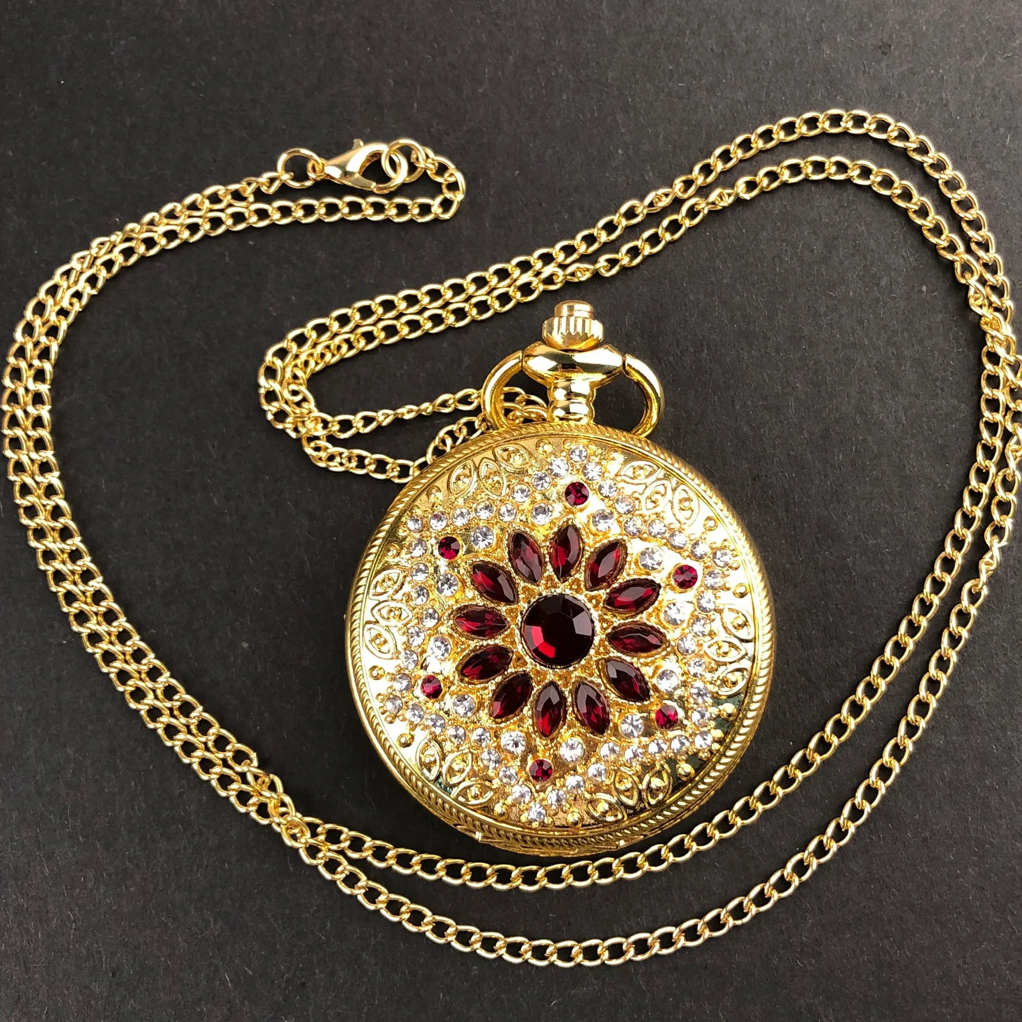 Exquisite Red Diamond Flower Quartz Pocket Watch Arabic Numerals Necklace Pendant Clock Man Woman Student Gift Pop Decoration