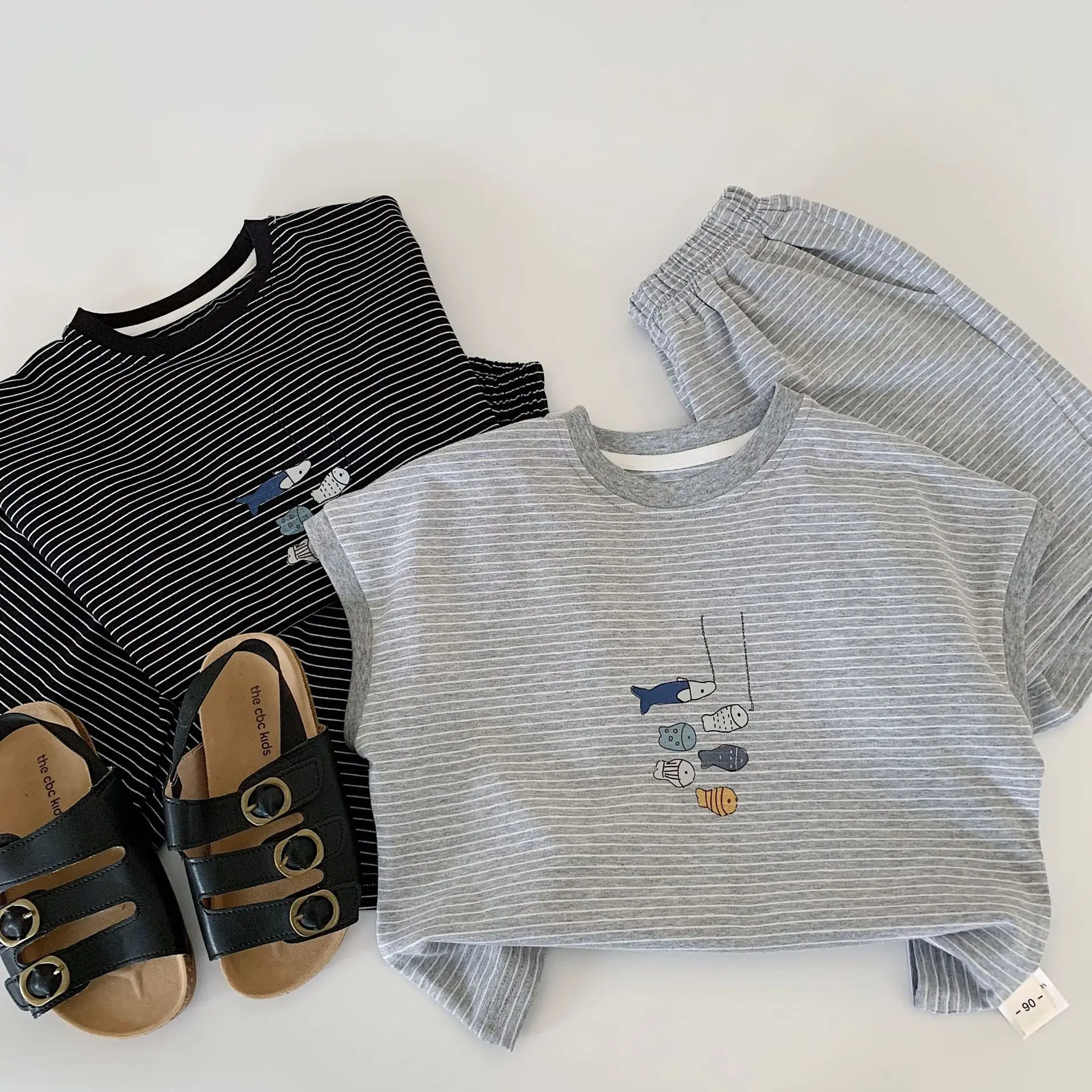 مجموعة الأطفال 2025 صيف جديد بنات بنين مخطط بلا أكمام قطعتين مجموعة ملابس الأطفال مجموعات #4