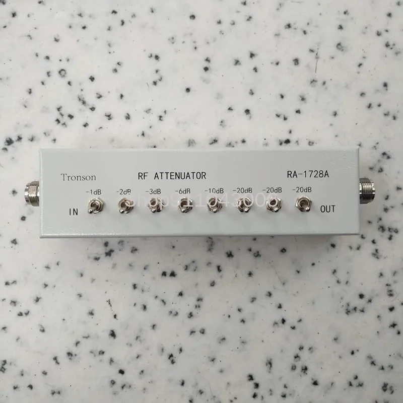 

RA-1728A высокочастотный аттенюатор 1/2/3/6/10/20 дБ, полностью открытая передача 82 дБ 50 Ом