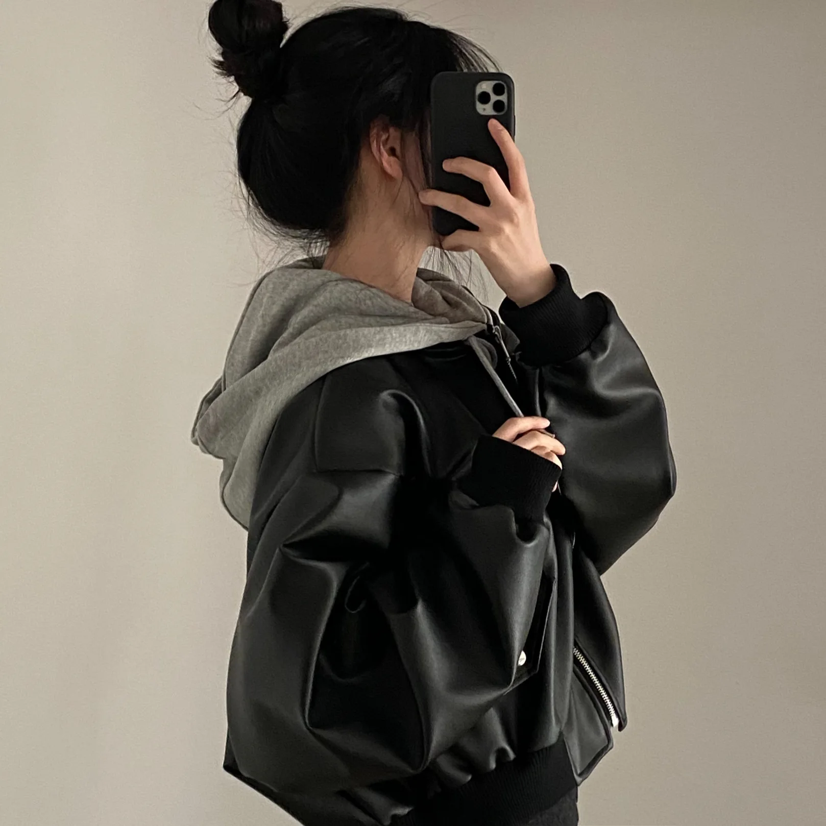 Vintage New Fashion Autumn Winter Women's Casual Trendy Cool Zipper Double-pocket Loose Leather Hooded Coats Female Clothes Tops