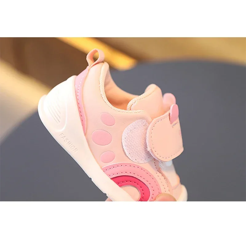 Zapatos informales de primavera para bebés y niños, zapatillas antideslizantes transpirables de fondo suave para niños, zapatillas de deporte de malla a la moda para bebés, Tenis femeninos