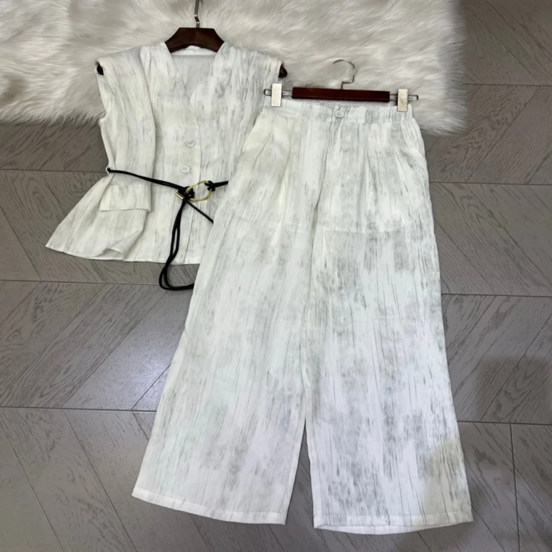 Women's Summer New 2 Piece Set Sleeveless Blazer With Belt And Wide Leg Pants