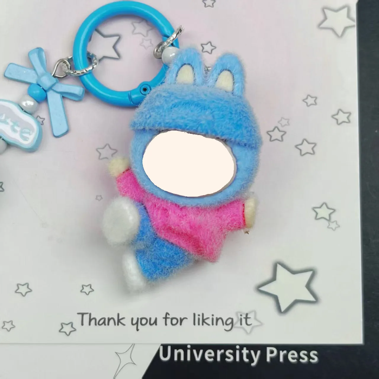 1PCSNew سلسلة المفاتيح الصغيرة الكرتون الإبداعية ثلاثية الأبعاد دمية الطلاب المدرسية قلادة سيارة مفتاح سلسلة النساء الرجال يعرض 2025