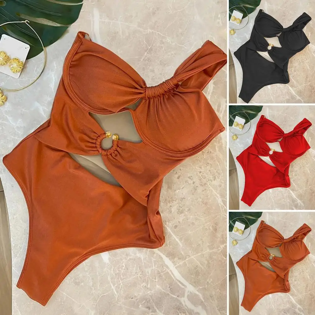 รวบรวมชุดว่ายน้ํา Bras ชุดว่ายน้ําดีไซน์กลวงชุดว่ายน้ํา Monokini ไหล่เดียวมีสไตล์พร้อมหัวเข็มขัดโลหะรูปตัว S สําหรับ A