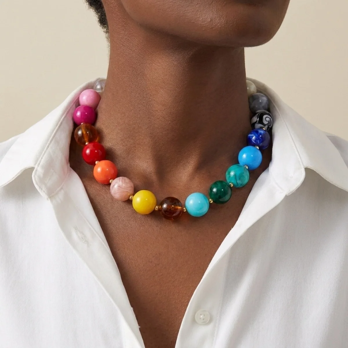 Modische bunte Acryl-Halskette mit großen runden Perlen für Damen und Herren, böhmische blaue braune Harzperlen, Choker, Y2K-Ästhetik-Schmuck – Detail 17