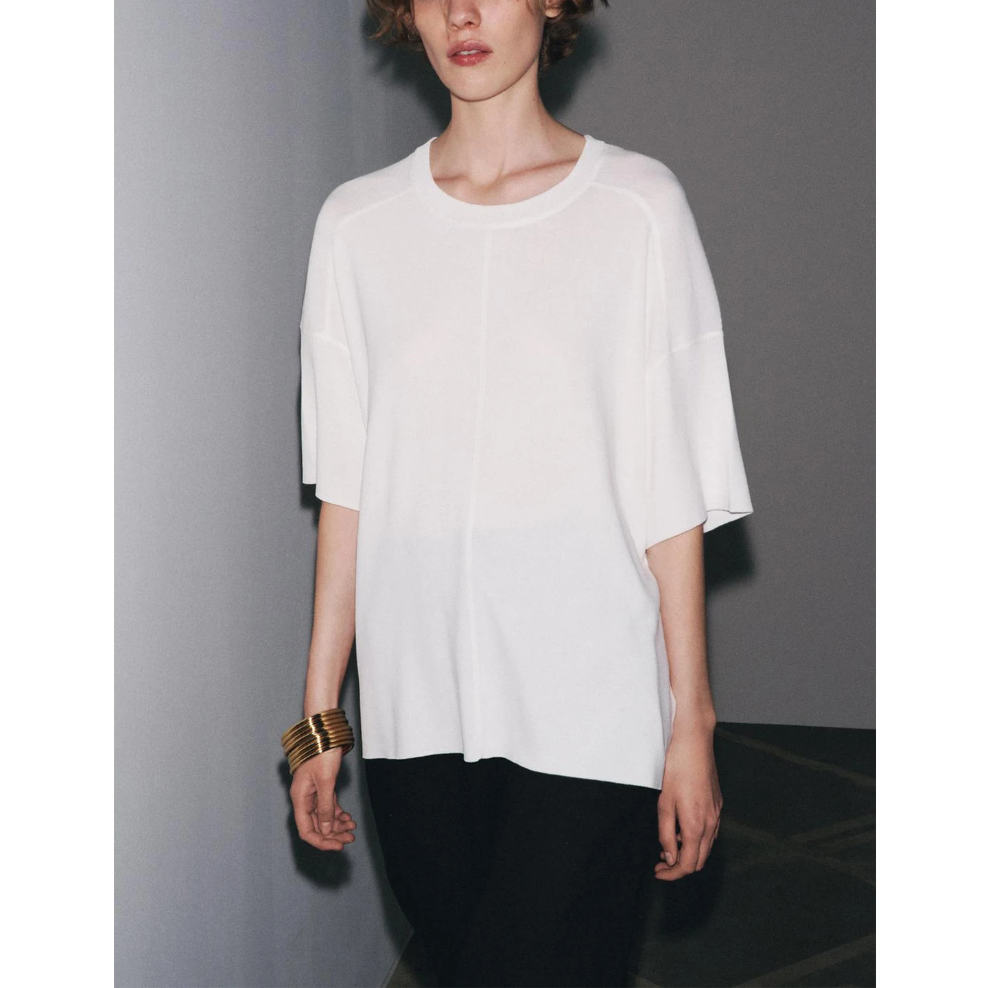 شتاء جديد المرأة فضفاضة تناسب جولة Ne ort Sve محبوك تي شيرت بسيط Sle ألياف البوليستر رداء علوي غير رسمي للمراهقين