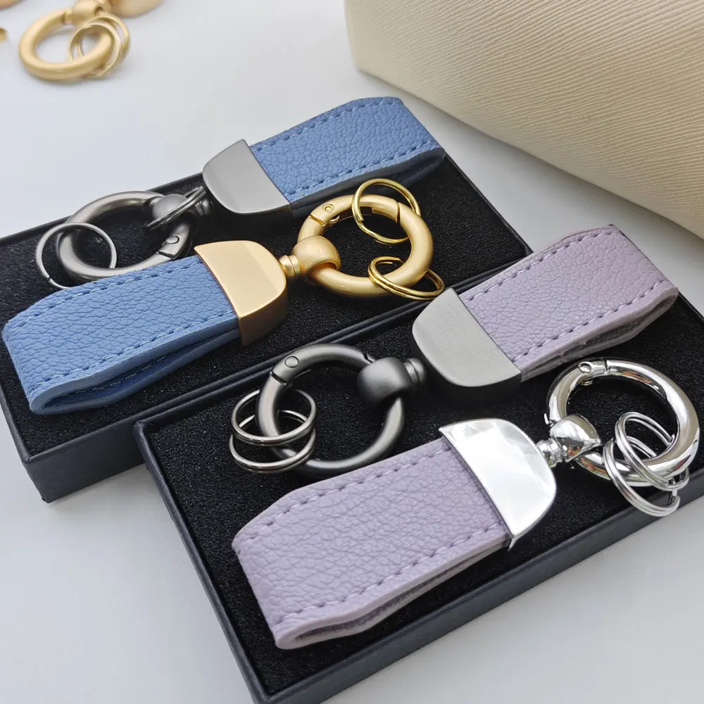 Short Leather Keychain for Men and Women Vintage Personalized Keyring Custom Logo Name Car Key Chain Ring Laser Engrave Gift