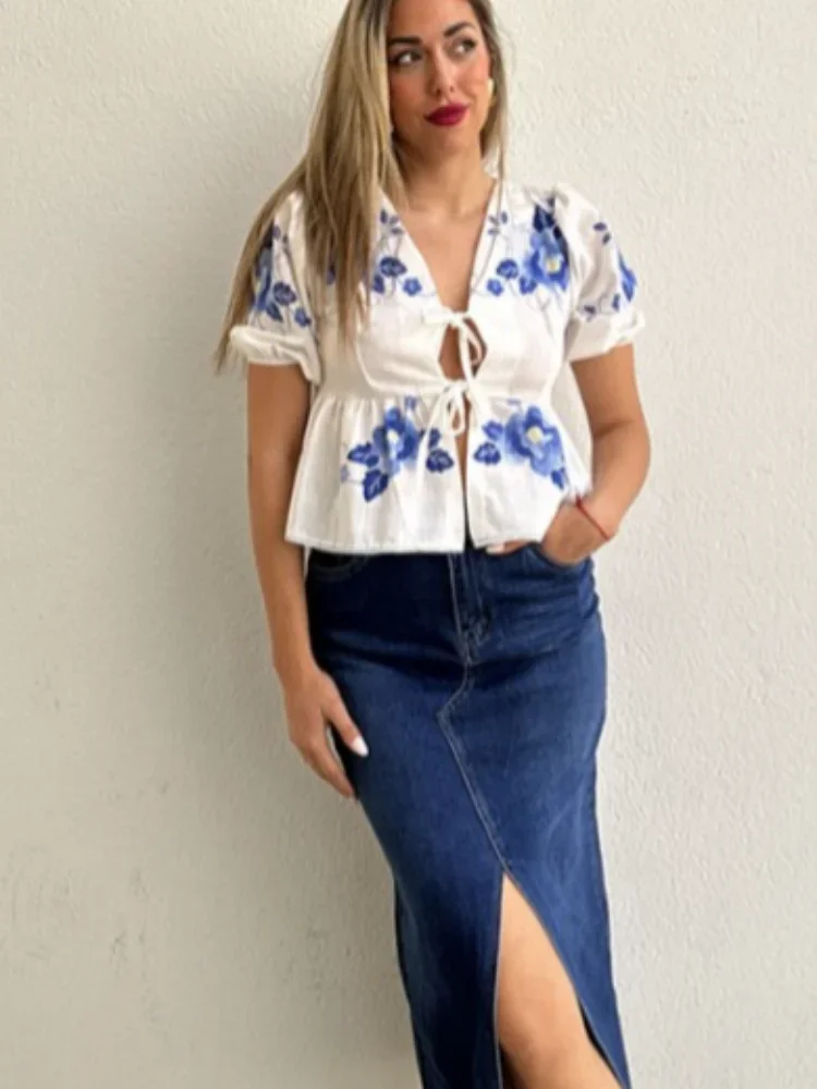 Camisa con estampado de flores y cordones para mujer, camisa con lazo calado, Manga corta abullonada, cuello en V, ropa informal para primavera y verano, 2024