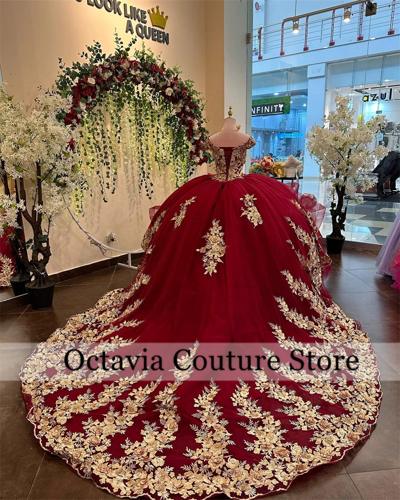 

Red Off The Shoulder Quinceanera Dresses Ball Gown Bead Appliques 2024 Birthday Luxury Dress Tiered Graduation Gown Sweet 16