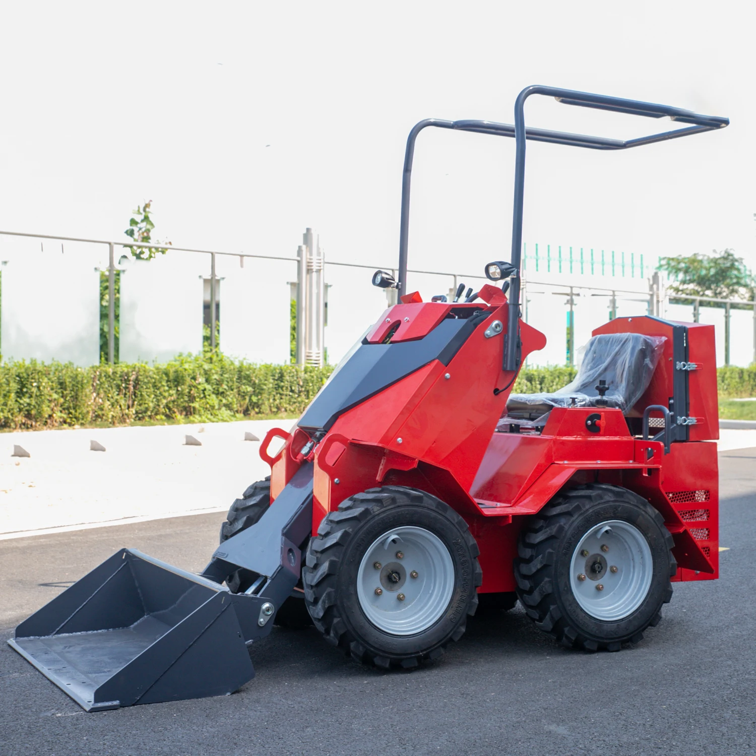 CE Euro 5 EPA Sertifikalı Küçü - Skid Steer Loader incelemesi ve fiyatı