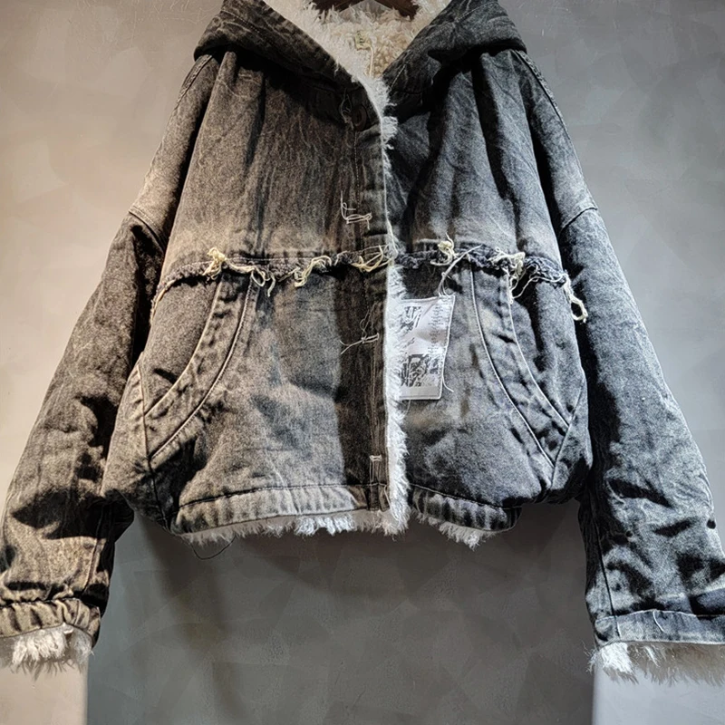 KBQ Patchwork Pockets Chic Denim Jackets For Women Hooded Long Sleeve Spliced Feathers Vintage Coats Female Fashion Style New