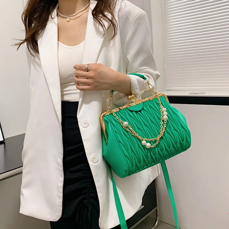 Fashion Women Chain Shoulder Bags Kiss Lock Shell Clip Crossbody Bags Female Chic Crossbody Bags Prom Clutch Handbags And Purse