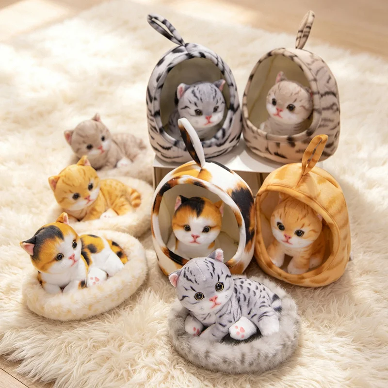 Simulierte Shorthair- & Siamesische Calico-Katze mit Katzenbett, Plüschtiere, lebensechte Stoffpuppen, Tier-Spielzeug für Kinder, Geschenke, Heimdekoration