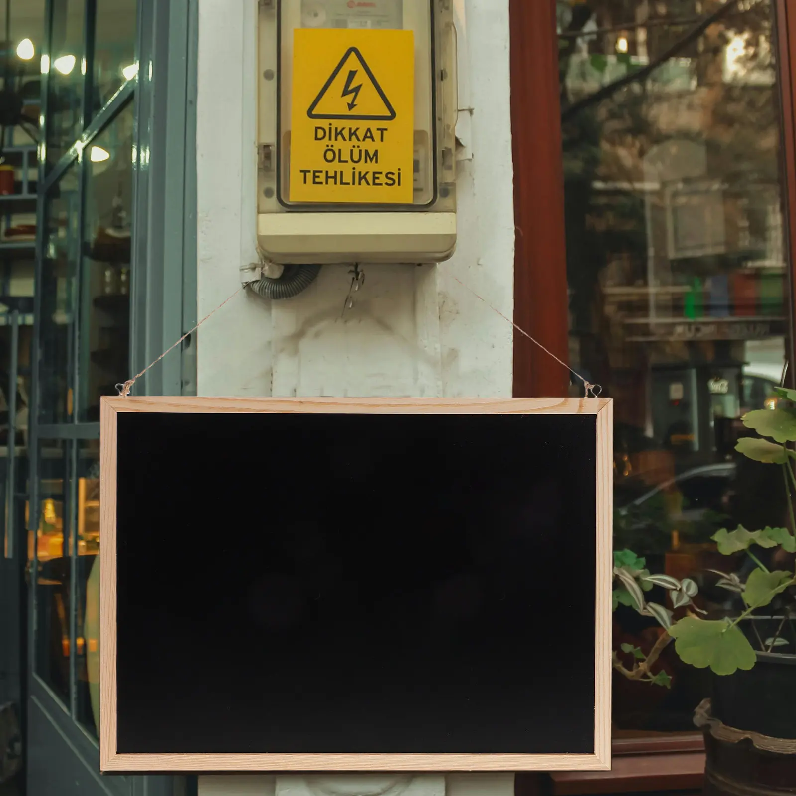 no-magnetic-hanging-wooden-frame-blackboard-small-decorative-chalkboard-for-wall-hanging-memo-board-store-announcement