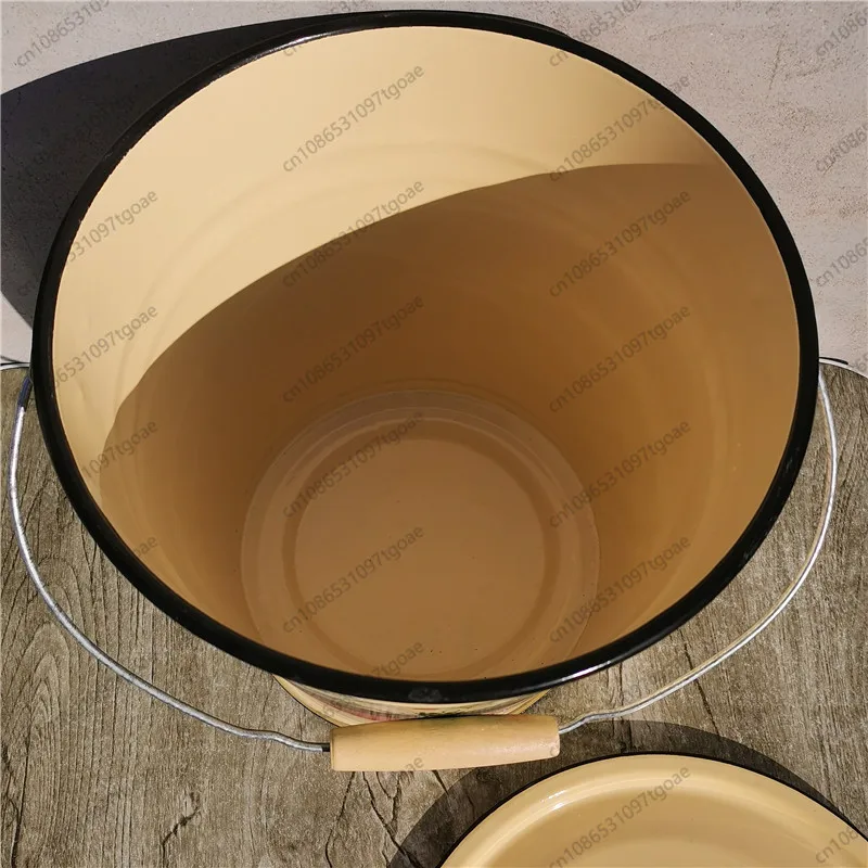 thickened hand-held enamel water with large capacity,  oil, storage bucket, deepened enamel, rice jar