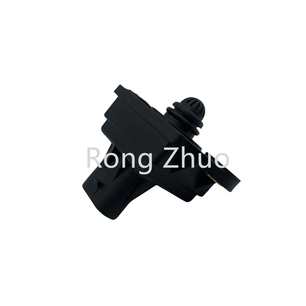 

Environmental temperature and humidity sensor suitable for HOWO CNG engines VG1540090002 J5700-823110 E1628001A