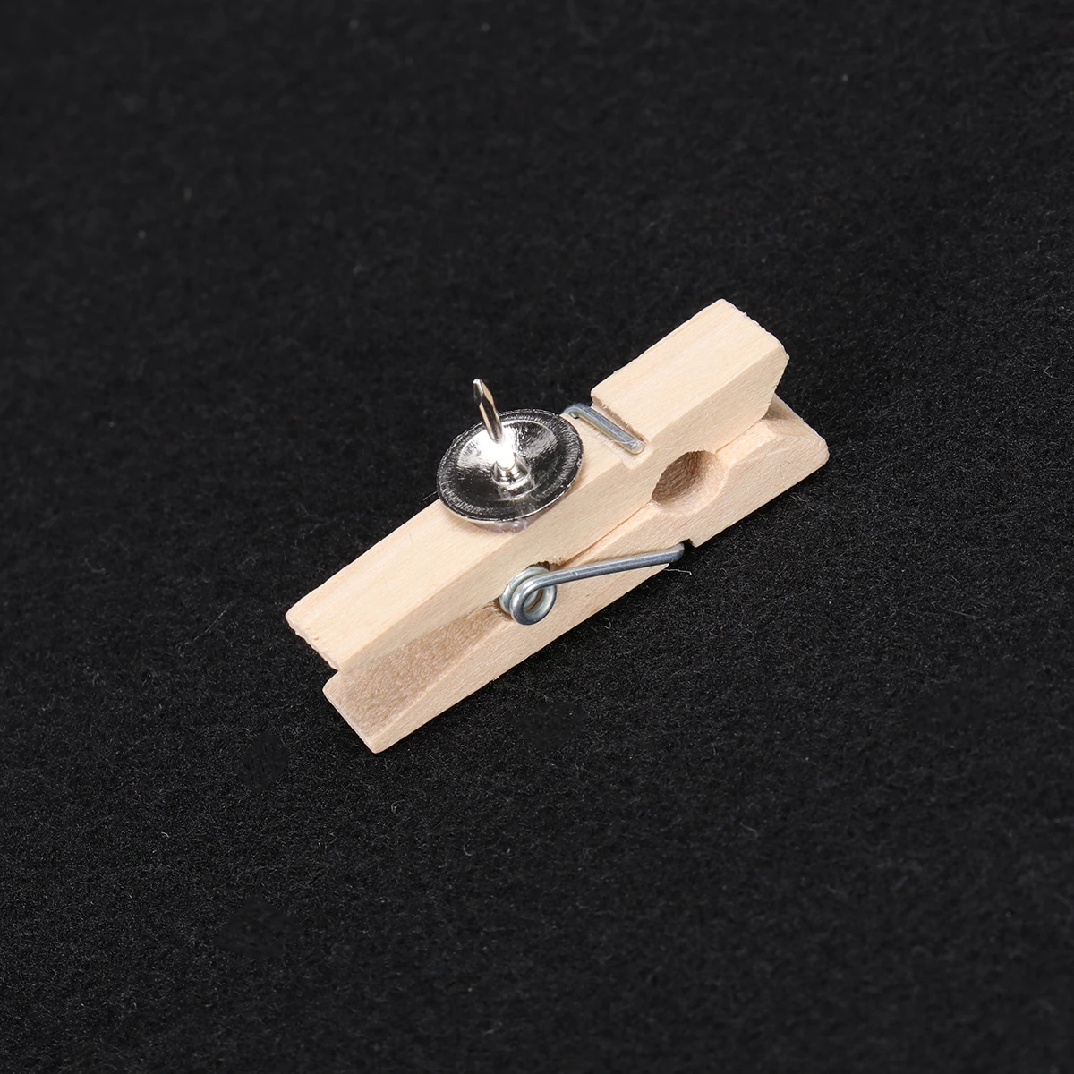 

30pcs Wooden Clips Natural Wood Memo Photo Clamp Note Clasp Pins Home Office School Craft Projects Practical Pushpins