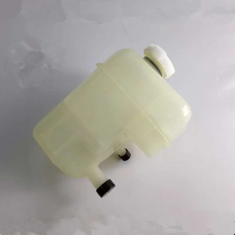 

Power steering oiler for Brilliance FRV FSV CROSS Booster pump oil tank 3438008
