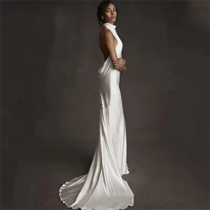 فستان زفاف أبيض بسيط حورية البحر مثير بدون ظهر لحفلات الزفاف بدون أكمام فستان فيستدو أنيق بطول الأرض 2025 مخصص