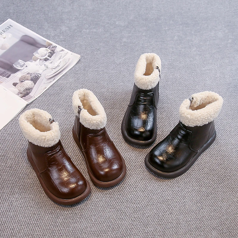 

2025 Girls Fashion Non-slip Ankle Boots Side Zipper Children Warm Snow Boots Winter Kids Short Leather Boots Soft Sole