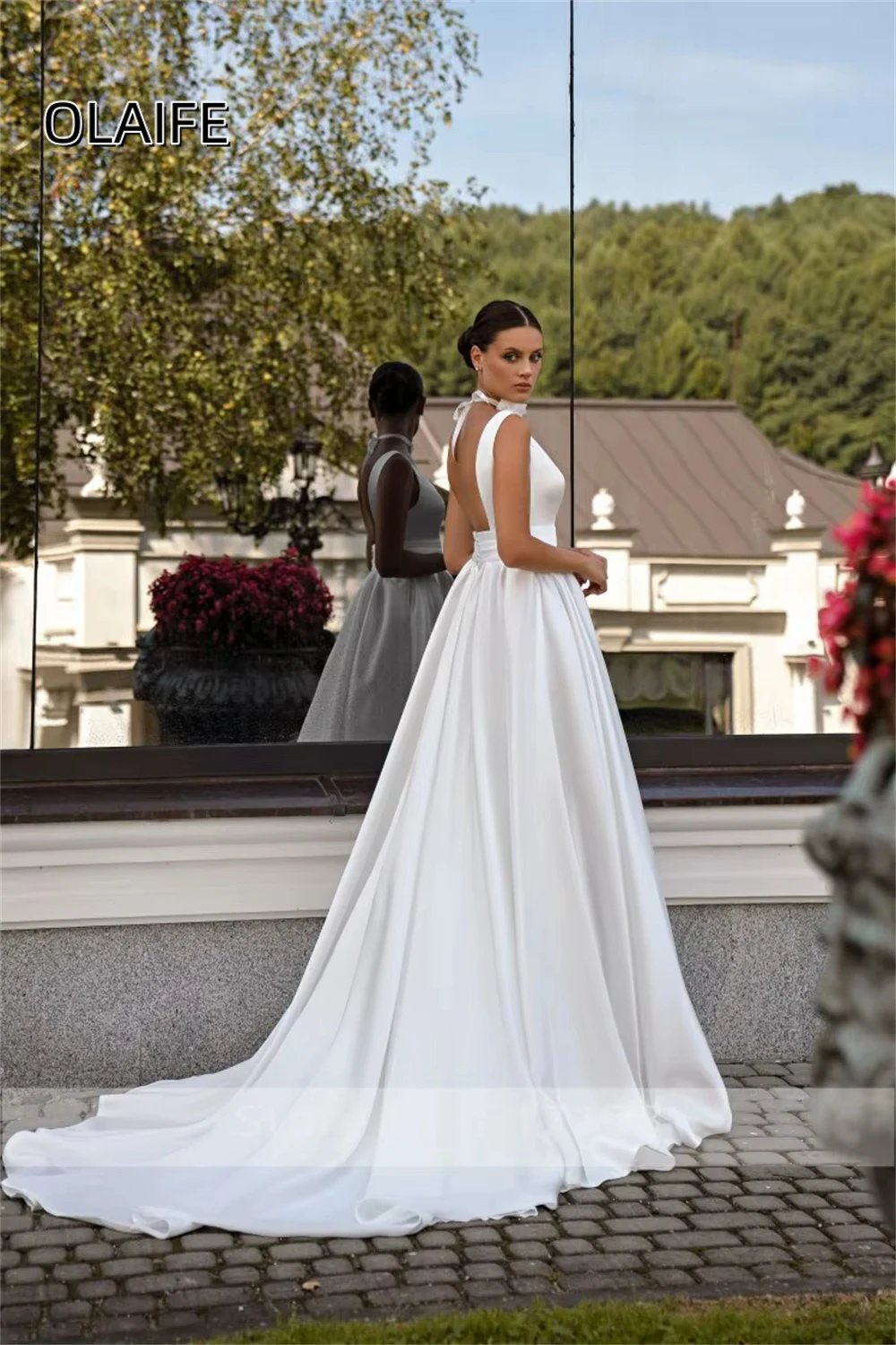 Olaife V-neck Satin Bridal Wedding Dress A-line Wedding Gown Sleeveless with Pockets Sweep Train vestidos de novia