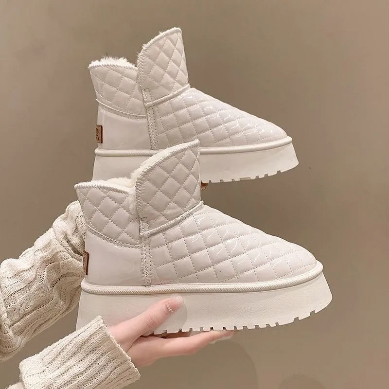 

2025 New Winter Slip On Snow Boots Women Faux Leather Waterproof Warm Plush Lined Short Booties Chunky Flat Sole Korean Style