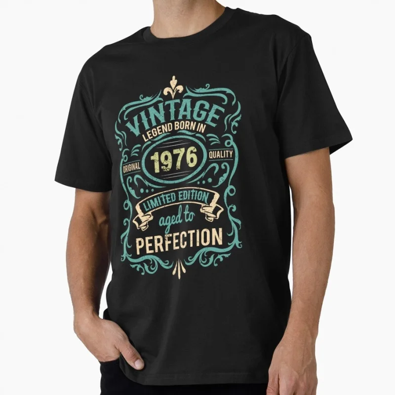 

70s Retro Born in 1976 vintage 50th birthday gift Gift T shirt Men's 100% cotton Short Sleeve Graphic clothes All size tee S-6XL