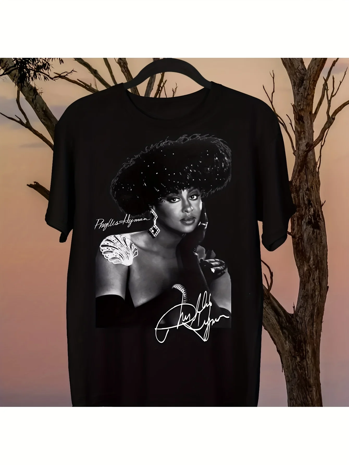 Phyllis Heyman Vintage 80's Iconic T-Shirt - Large Nostalgic Music T-Shirt, Unisex, Unisex Casual Shirt with Iconic Font and Phyllis Heyman Print, Machine Washable Vintage Fanswear