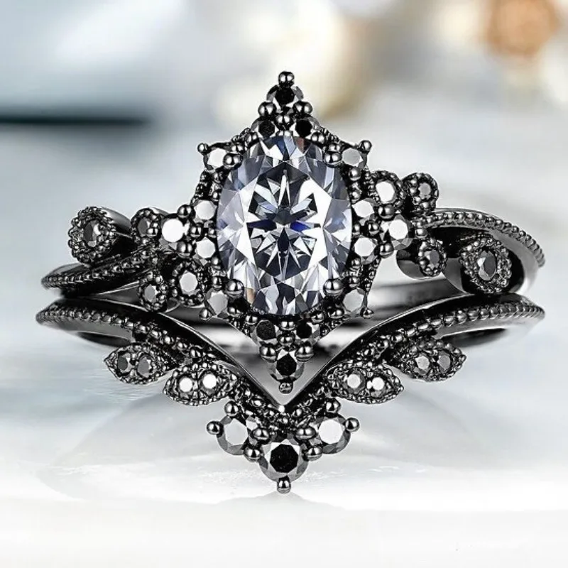 

European and American fashion new black-plated gun, white zircon inlaid with gothic style personality double-layer women's ring