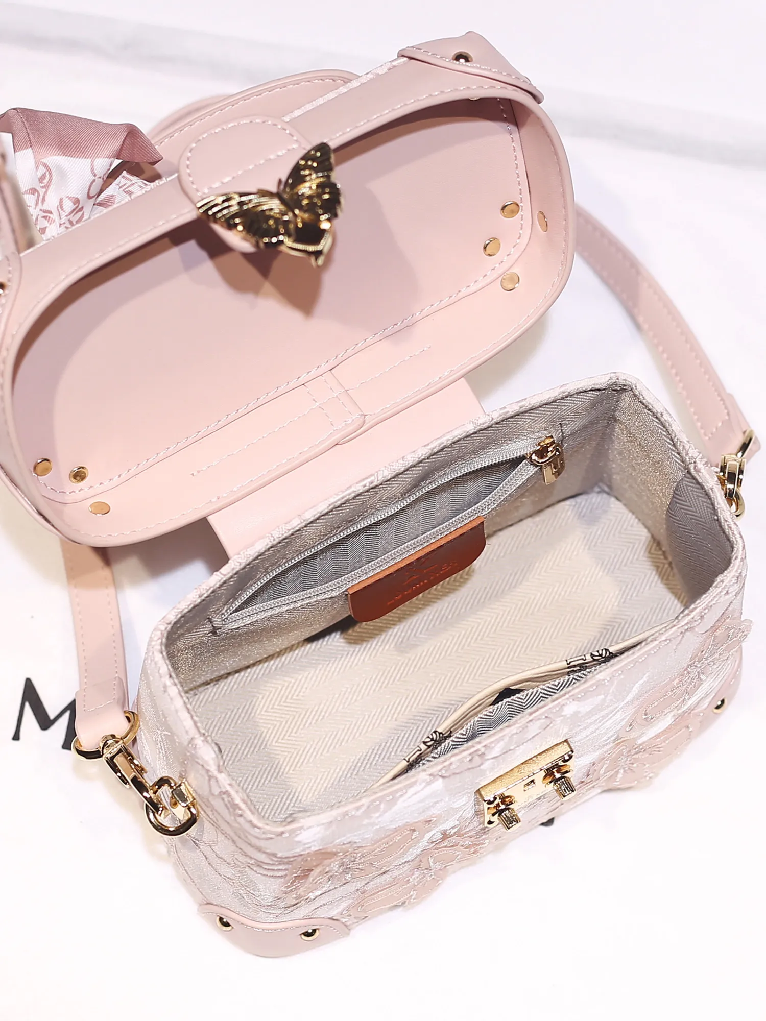 Luxury and Versatile Handheld Box Bag with Embroidery Butterfly and Scarves Decoration Women's Elegant Crossbody Bag for Banquet