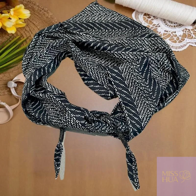 2025 هوا YY المألوف الحرير مثلث وشاح المرأة المطبوعة حك مربوط الخصر التفاف أنيقة خمر نمط الكتف التفاف هوا هوا