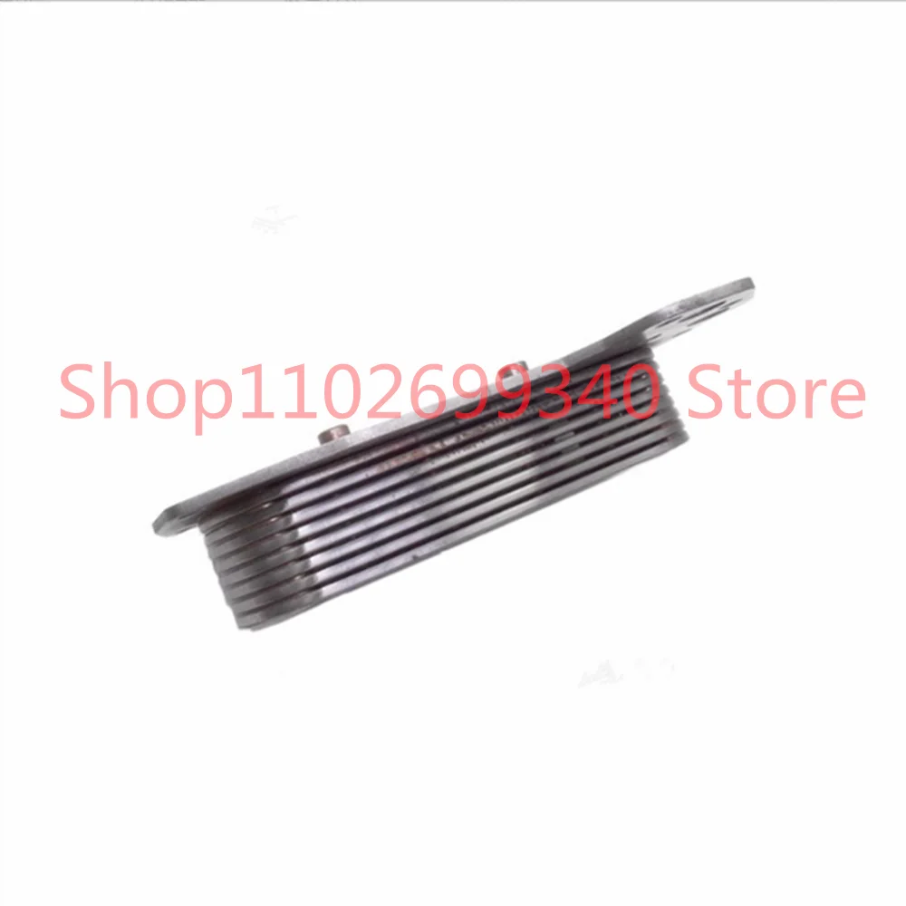 Engine Oil Cooler 0001806765 OM906 OM906LA Oil Cooler for MERCEDES-BENZ truck 4.61889 461889