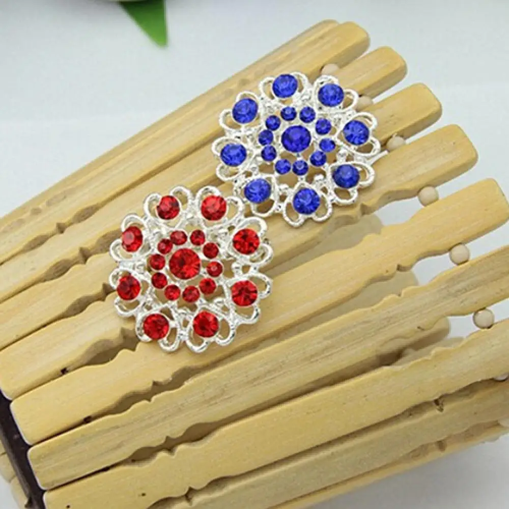 Luxury Rhinestone Crystal Brooch Women Hollow Out Collar Pin Silver Plated Flower Jewelry Brooche Pin Elegant