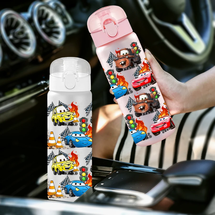 قطعة واحدة من زجاجة مياه بلاستيكية بنمط Lightning McQueen سعة 26 أونصة، كوب ماء رياضي خارجي هدية عيد ميلاد/عودة للوطن