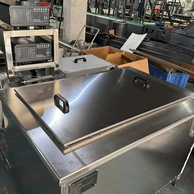 معدات آلة التنظيف بالموجات فوق الصوتية عالية الجودة آلة التنظيف الصناعية بالموجات فوق الصوتية متعددة الوظائف