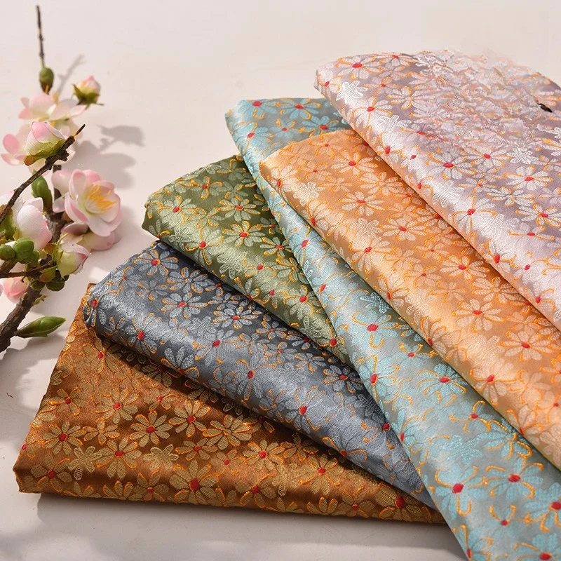 

Имитация трех- или пяти маленьких шелковых парчовых тканей, упаковочная коробка для чонсама, саше, поделки ручной работы