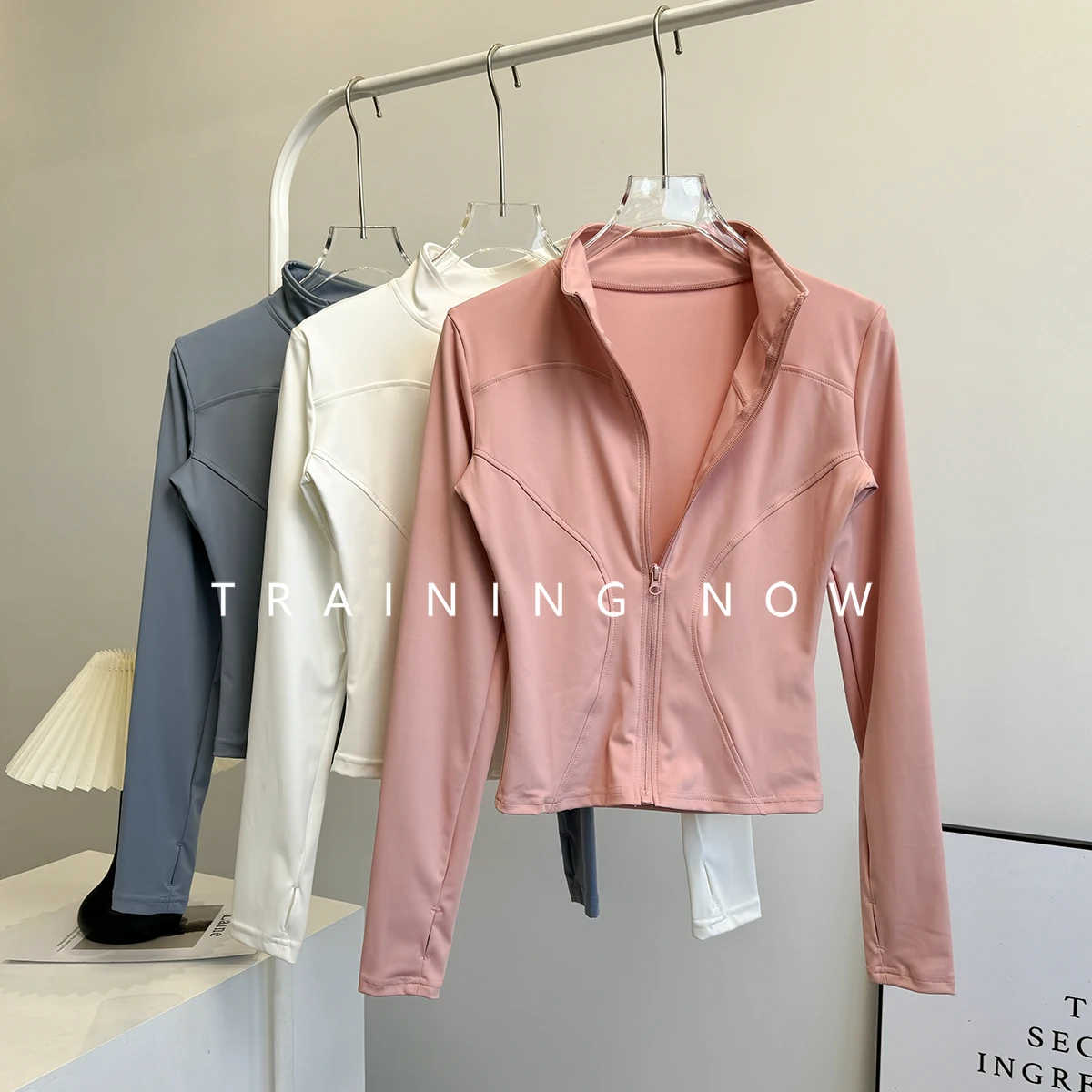 

Куртка для йоги для женщин, защита от солнца, модный, обтягивающий, быстросохнущий топ для йоги, высококачественные спортивные упражнения для фитнеса