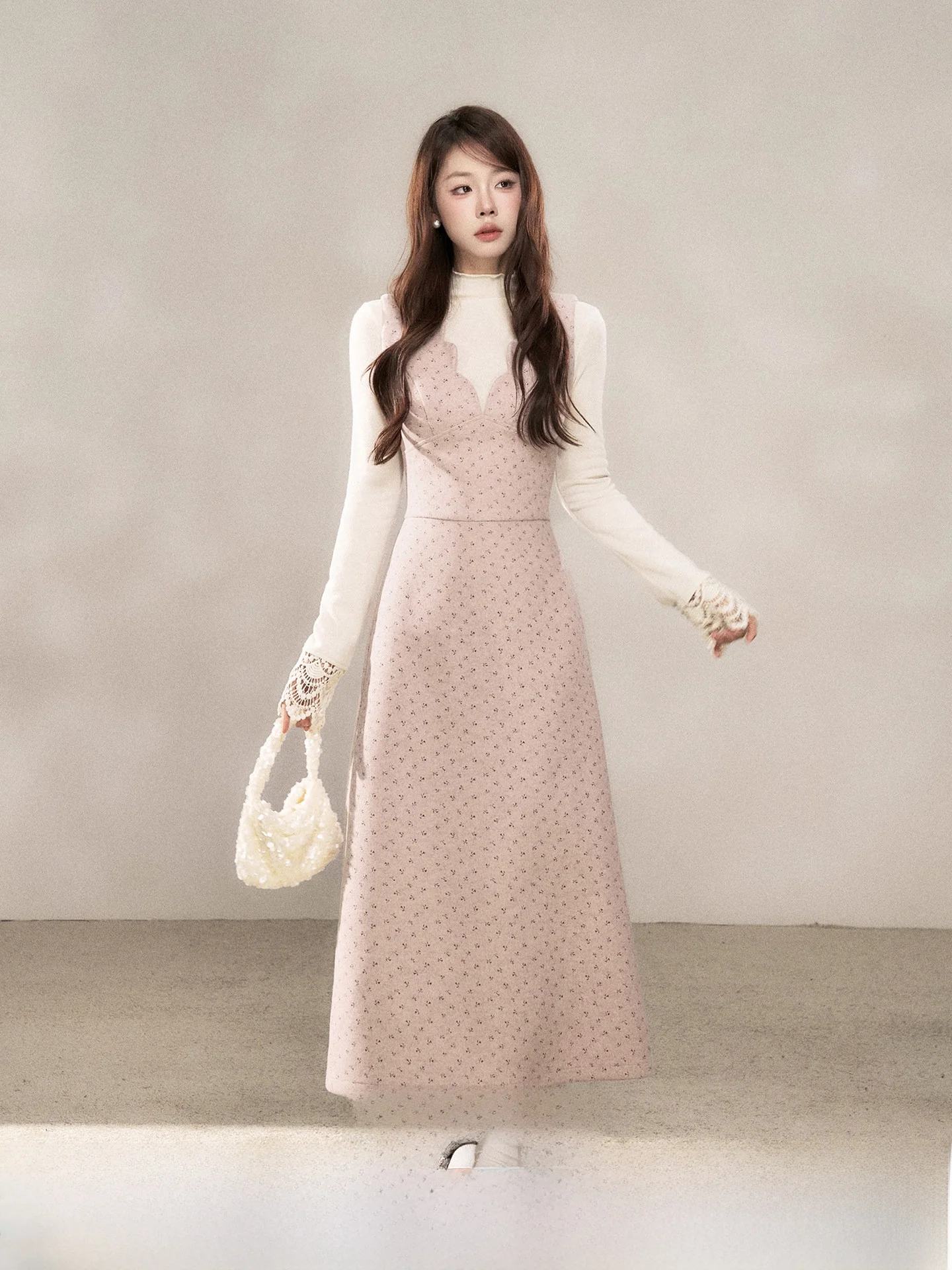 

Новое женское зимнее платье Sweet Aosphere Long Dr с высокой талией, цветочным принтом и узором «Маленькие дикие ягоды», подходит для повседневной носки