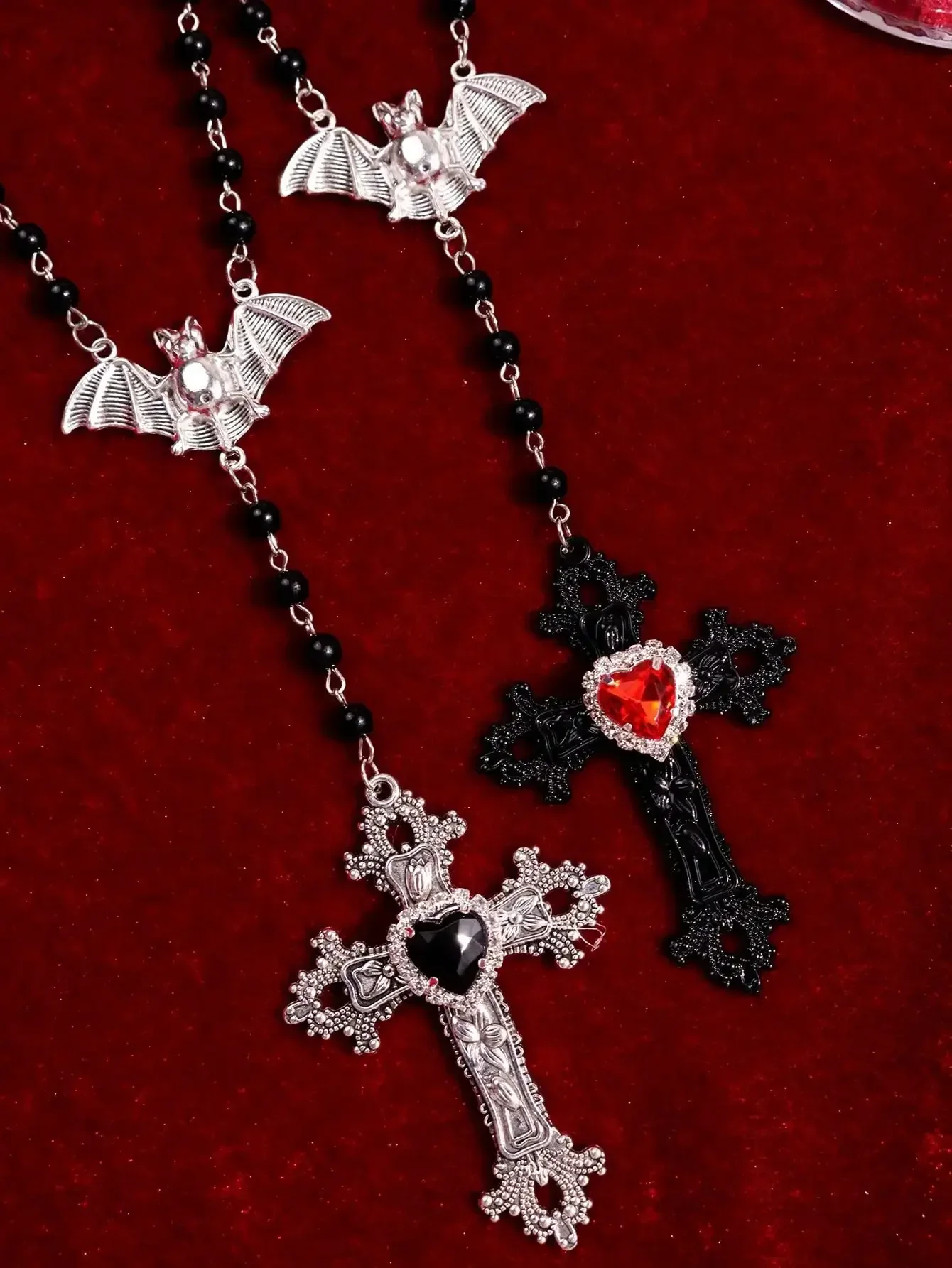 

1pc Vintage Gothic Cross, Bat & Heart Zirconia Beaded Long Necklace Set, Women's Halloween Festival Gift Jewelry