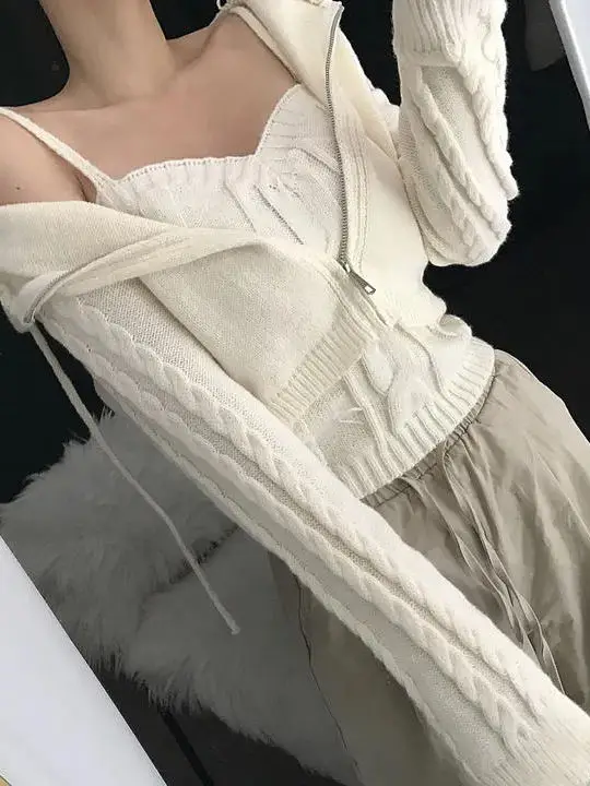 Retro Twisted Vest Boting Strap Hooded Zipper Knitted Open Cardigan Women Pure Desire Slimming Sweater Coat Two-Piece Set