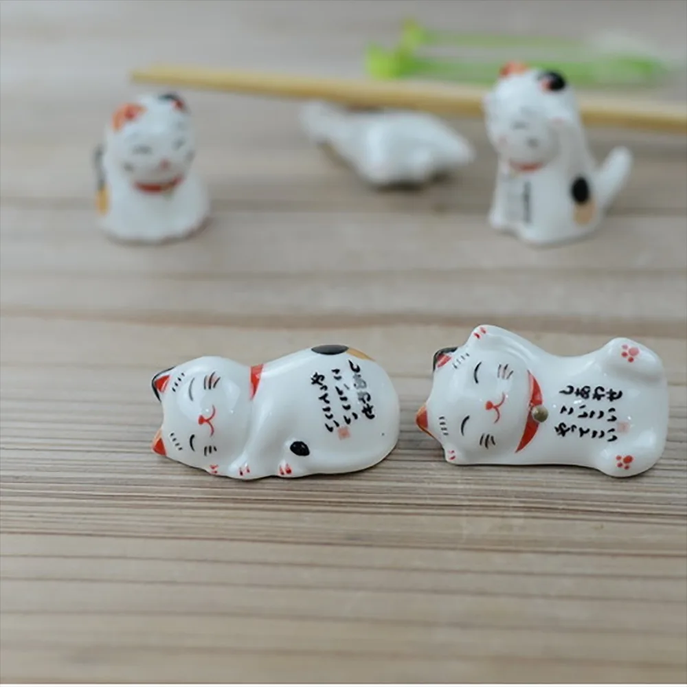 Ceramic Lucky Cat Spoon Fork Rest Luck Japanese Chopsticks Holder Creative Storage Cutlery Stand Beautiful Ornament Home Decor