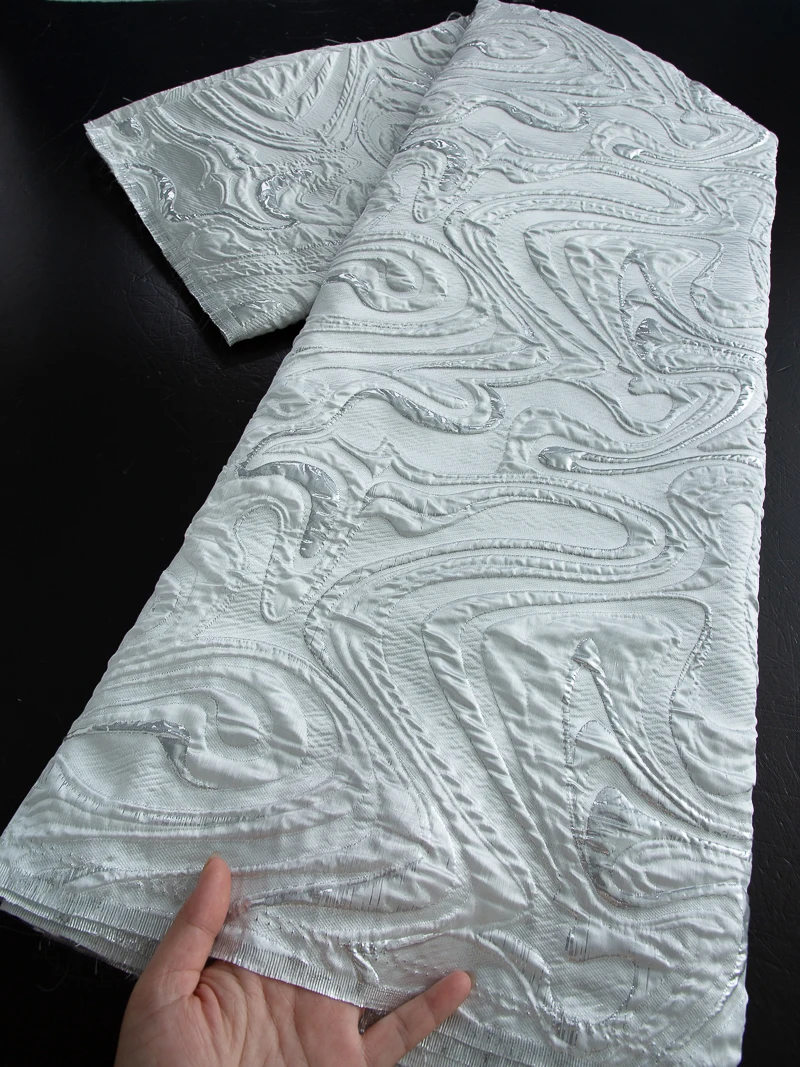

2025 Brocade Jacquard Lace Fabric Latest Nigerian Gilding Lace Fabric for Sewing Women Party Dress High Quality 2.5Yards 4498