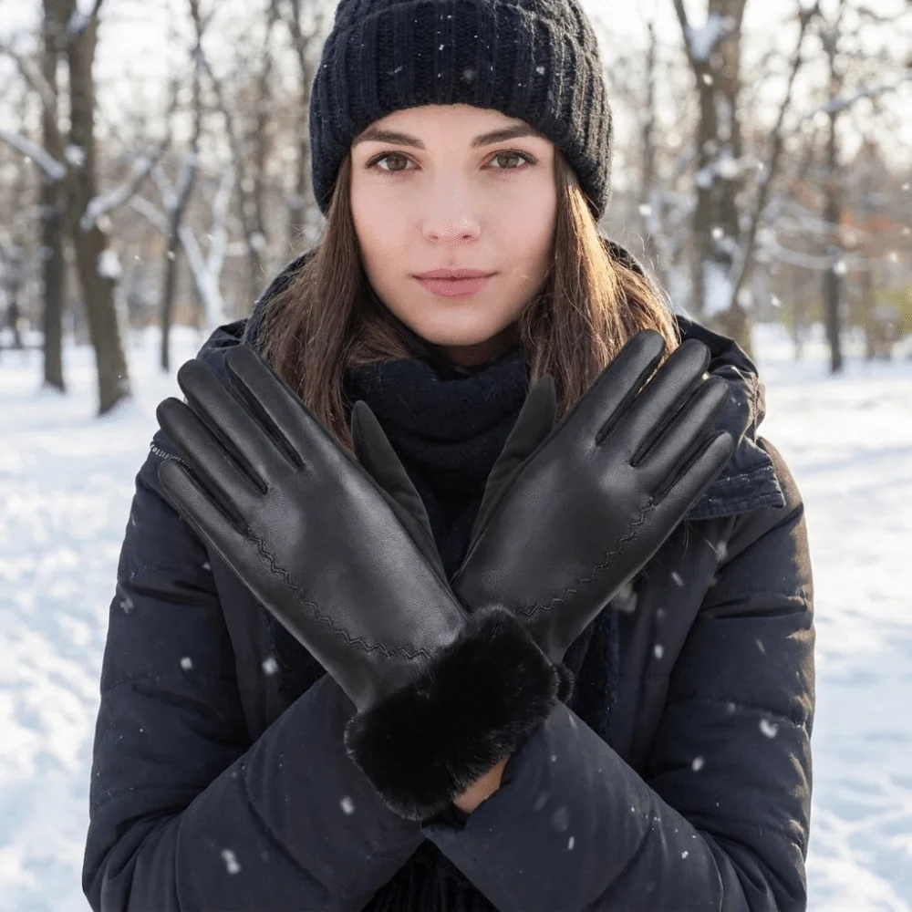 Fleece Lined Leather Gloves Anti-splash Water Fur Cuff Touchscreen Gloves Soft Texture Longer Wrist Winter Mittens Driving
