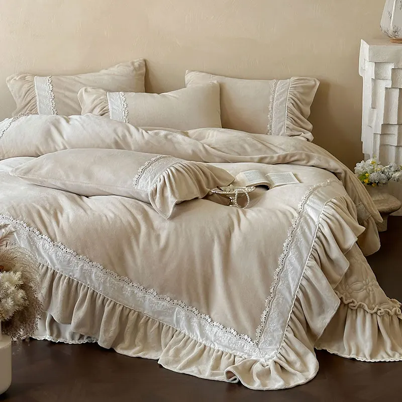 

French Lace Ruffles Princess Bedding Set Winter Thick Warm Velvet Duvet Cover Quilted Bedspreads/Bed Skirt With Pillowcases 4Pcs