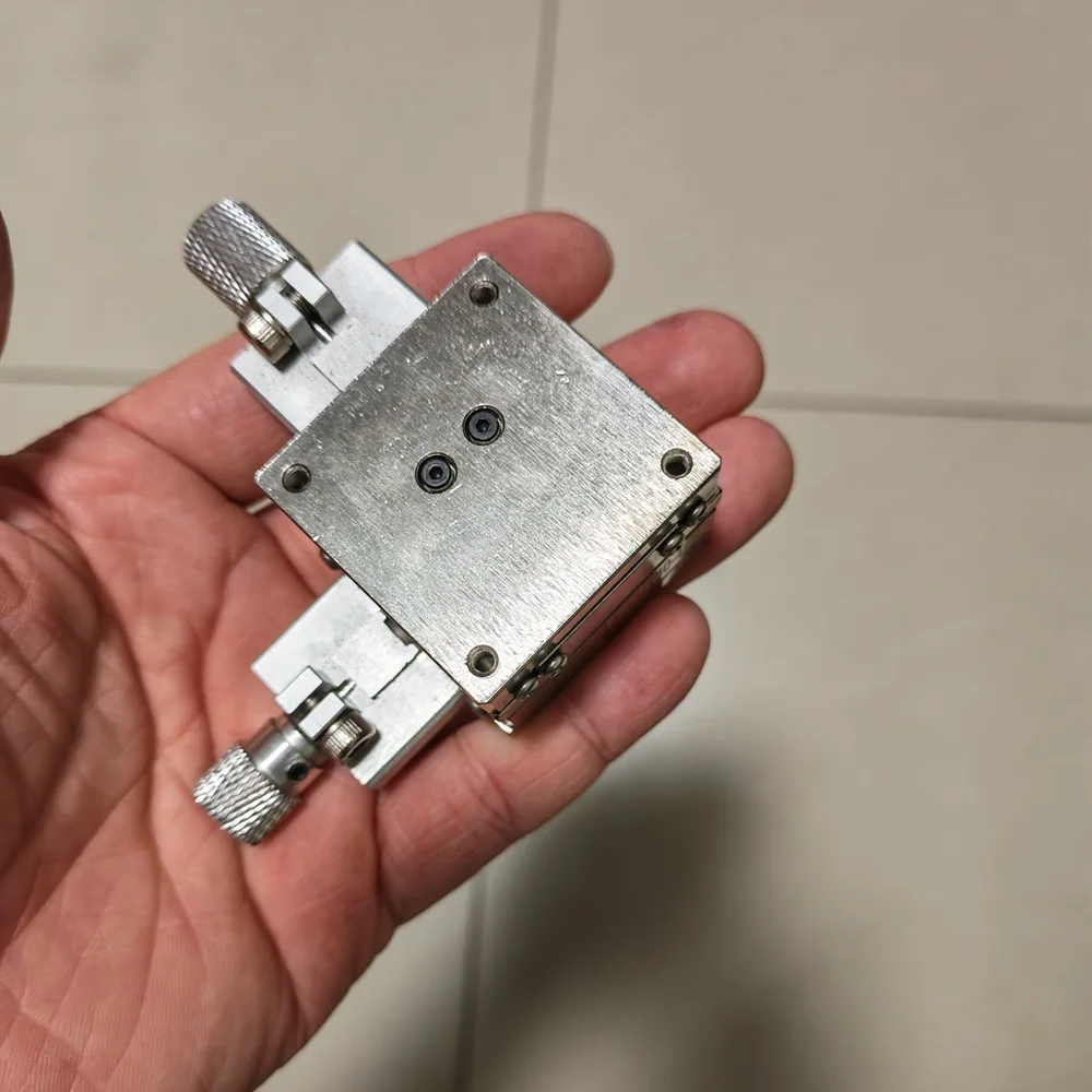 40mm Screw Rotation Manual Adjustment Platform XY Axis
