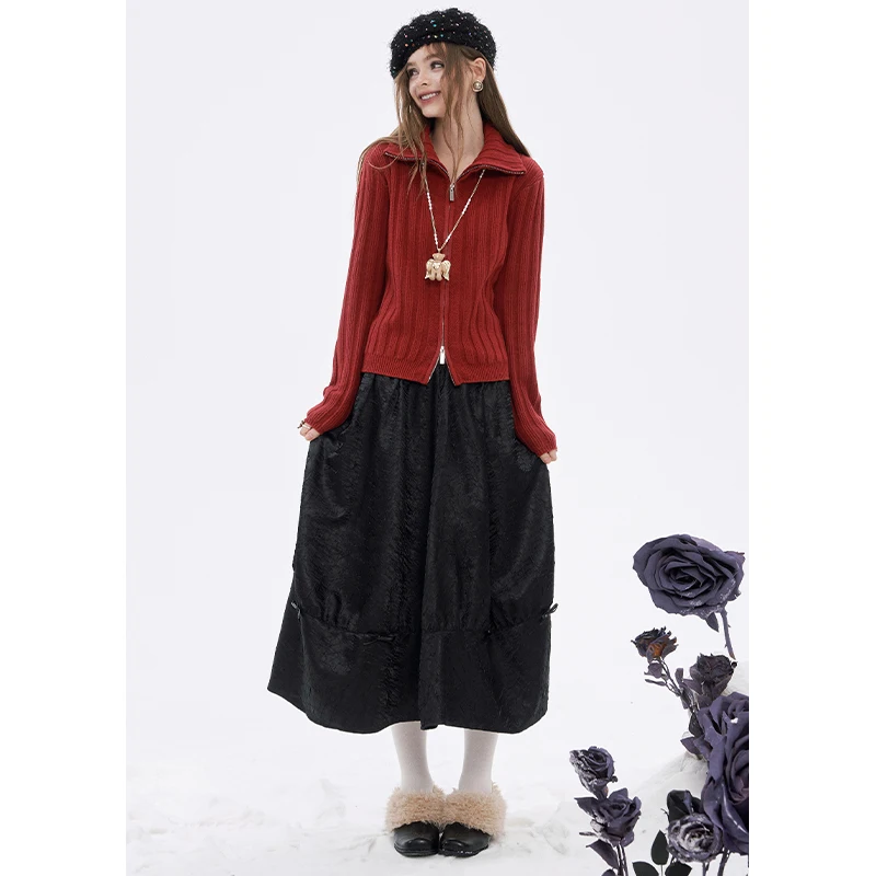 เสื้อสเวตเตอร์ ELFSACK คอลเลคชั่นฤดูหนาว 2025 สไตล์ Y2K แนว Preppy ผ้าริบแนวตั้ง ซิปเต็มตัว ปกเสื้อแบบลาペル สำหรับผู้หญิง