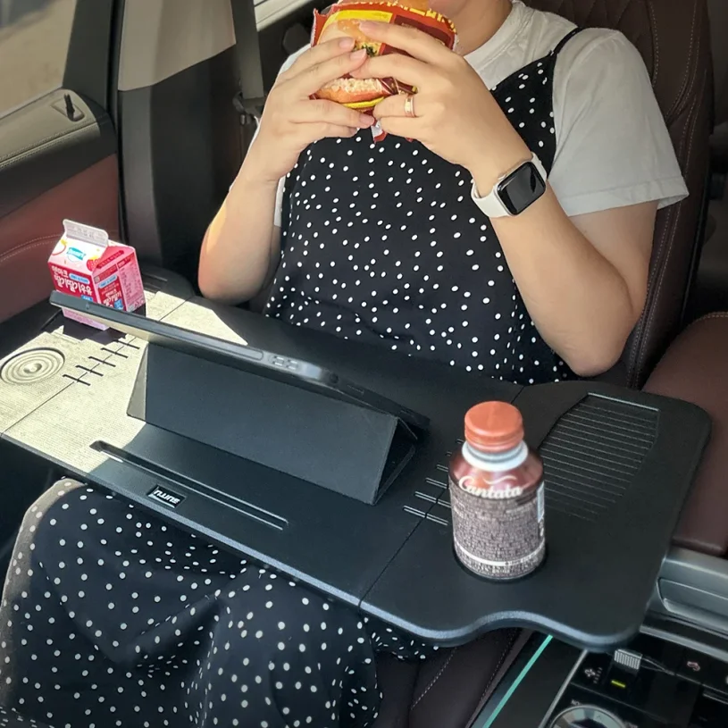 

Car Tray Table Steering Wheel Laptop Stand Clear Texture Easy Installation Process Is Firm And Durable for Tesla Model 3 Model